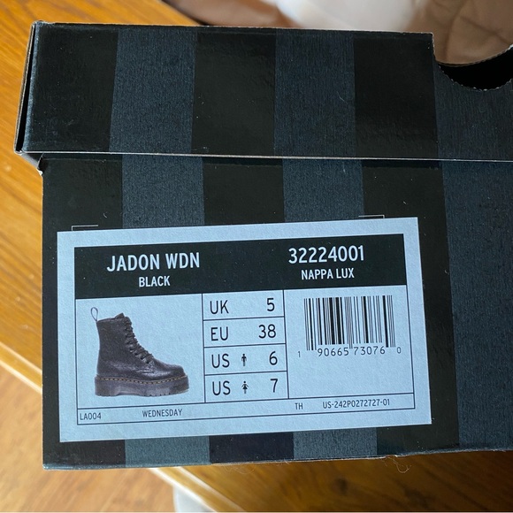 Dr Martens Wednesday Jadon Platform Black Spiderweb women’s size 7, men’s 8 NEW - Picture 8 of 10